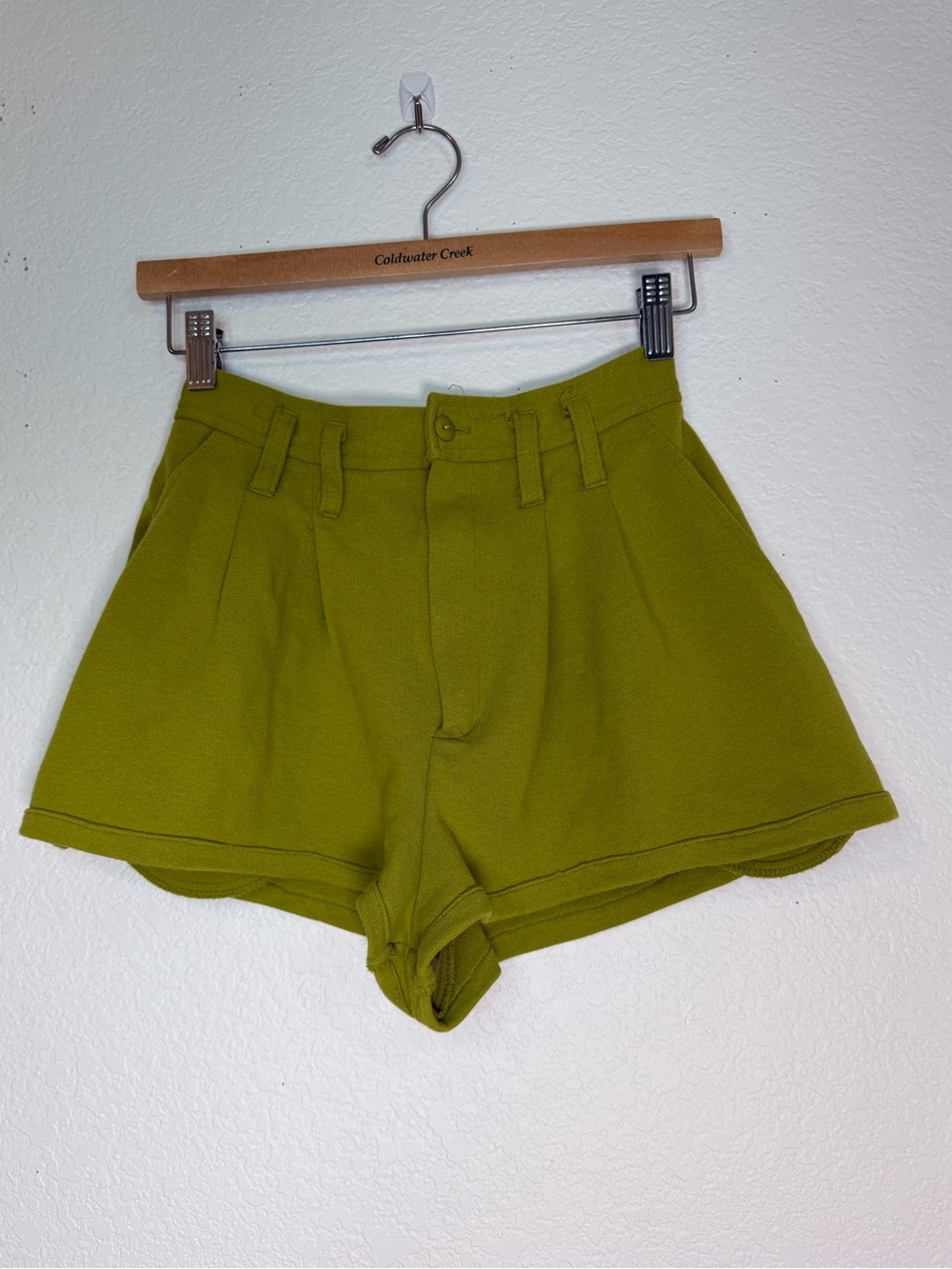 Vintage Ollie Designed in NY Olive Green High-Waist Shorts, Size 5